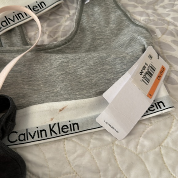 Calvin Klein bra set of 4 - Picture 6 of 8